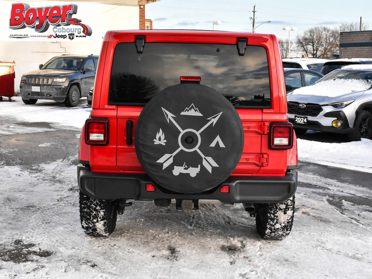 2021 Jeep WRANGLER UNLIMITED Sahara Photo