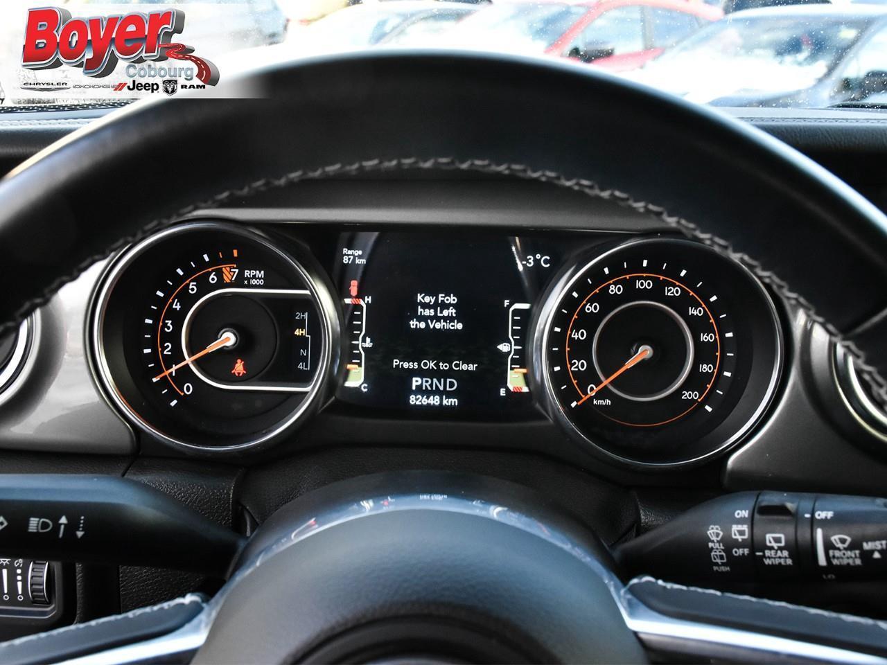 2021 Jeep WRANGLER UNLIMITED Sahara Photo