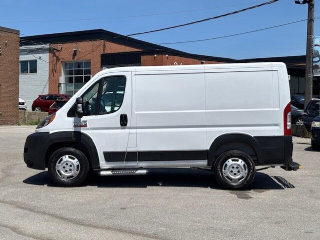 2020 RAM ProMaster Cargo Van 1500 LOW ROOF 118 WB BACK UP CAMERA-CERTIFIED-FINA Photo