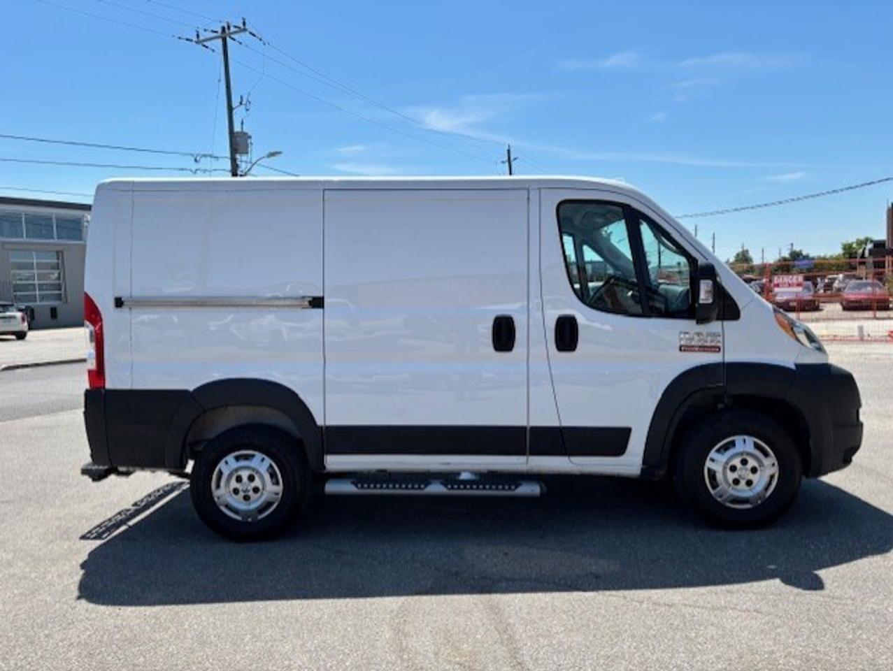 2020 RAM ProMaster Cargo Van 1500 LOW ROOF 118 WB BACK UP CAMERA-CERTIFIED-FINA Photo