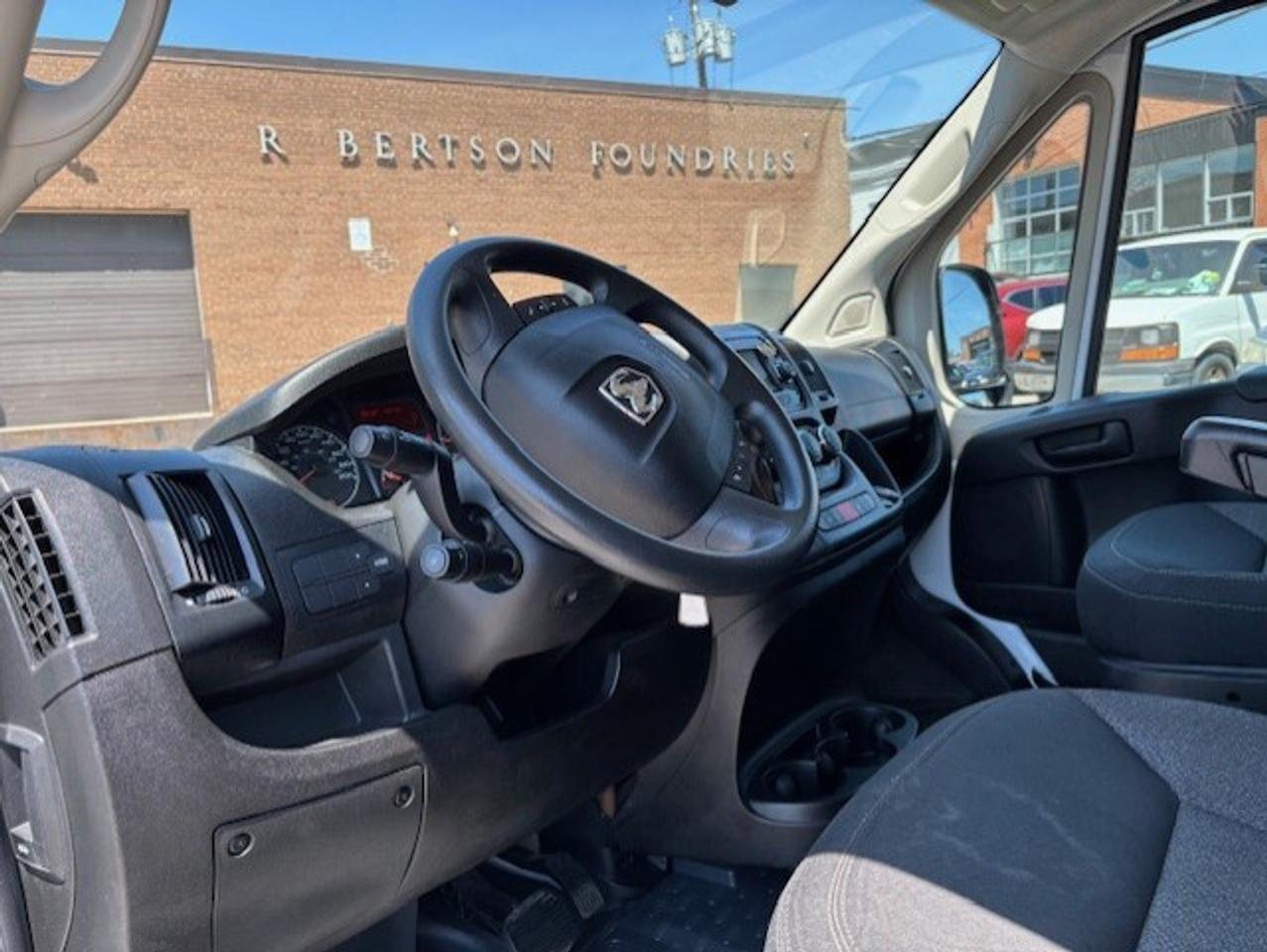 2020 RAM ProMaster Cargo Van 1500 LOW ROOF 118 WB BACK UP CAMERA-CERTIFIED-FINA Photo