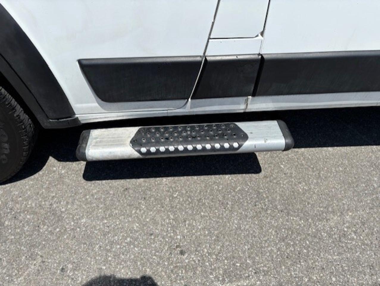 2020 RAM ProMaster Cargo Van 1500 LOW ROOF 118 WB BACK UP CAMERA-CERTIFIED-FINA Photo