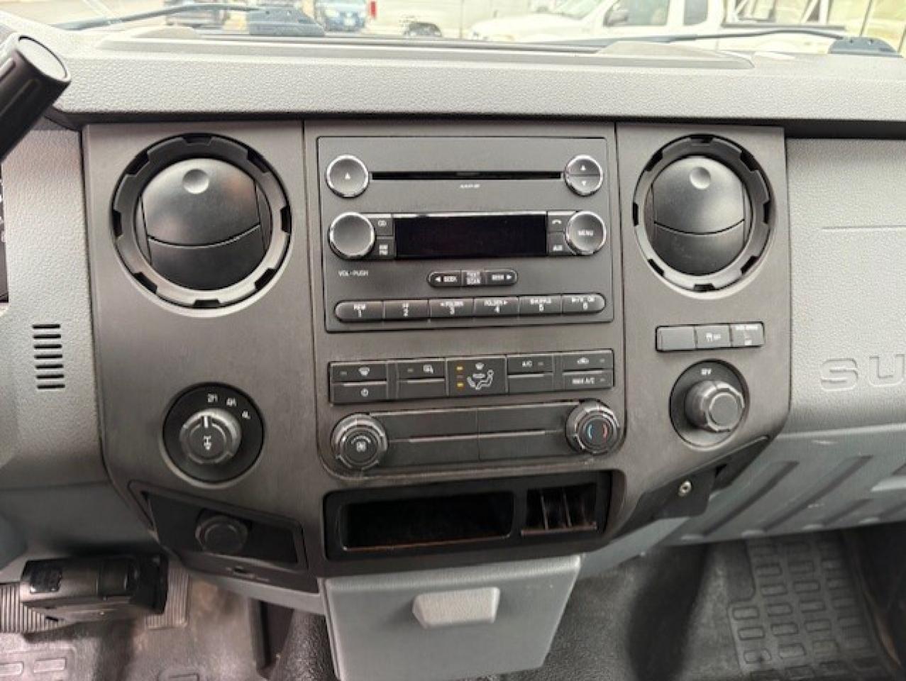 2012 Ford F-250 4WD SUPER CAB-SHORT BOX-CAP-CARGO SLIDE-CERTIFIED Photo