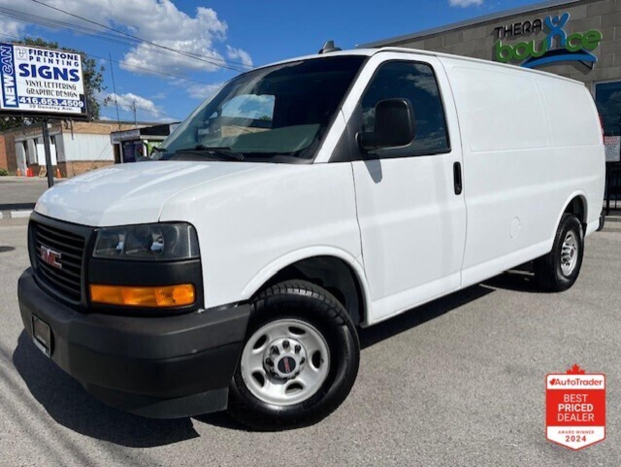 2020 GMC Savana Cargo Van 2500 **V6-1 OWNER-NO WINDOWS-BACK UP CAMERA** Photo