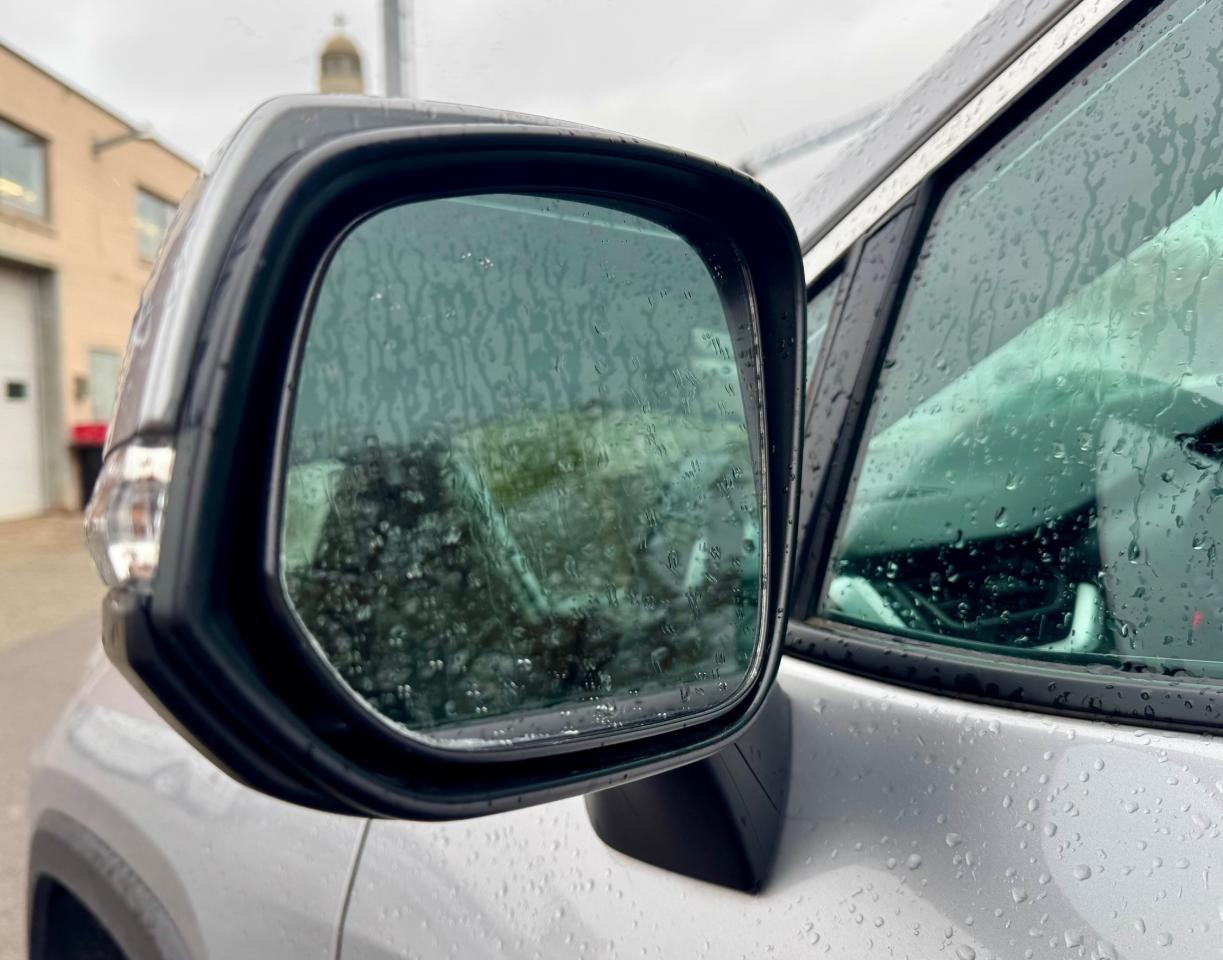 2022 Toyota RAV4 XLE AWD Photo