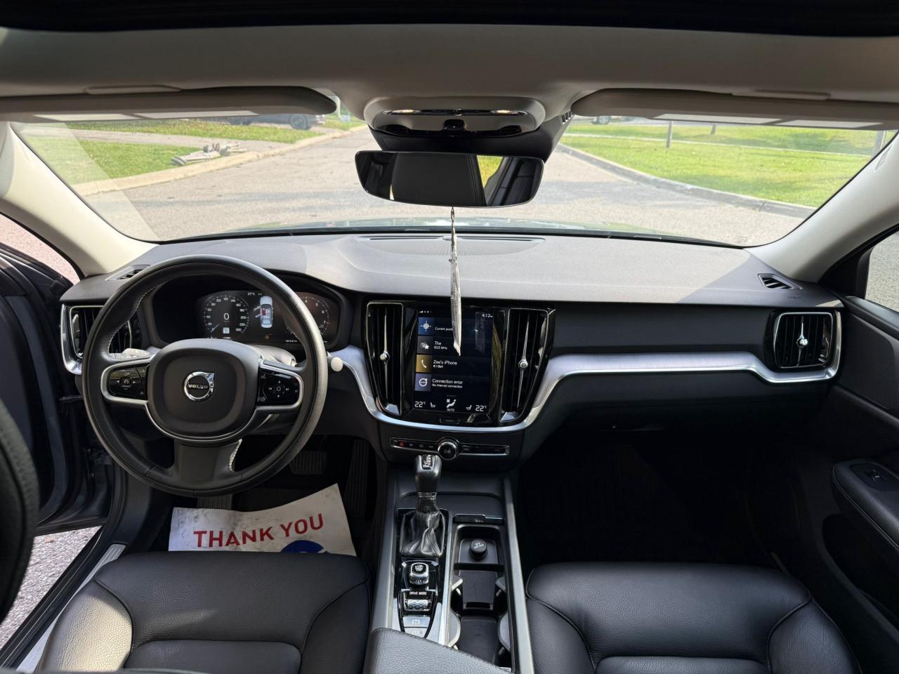 2019 Volvo S60 T6 AWD Momentum Photo