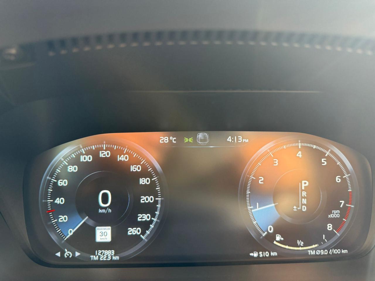 2019 Volvo S60 T6 AWD Momentum Photo