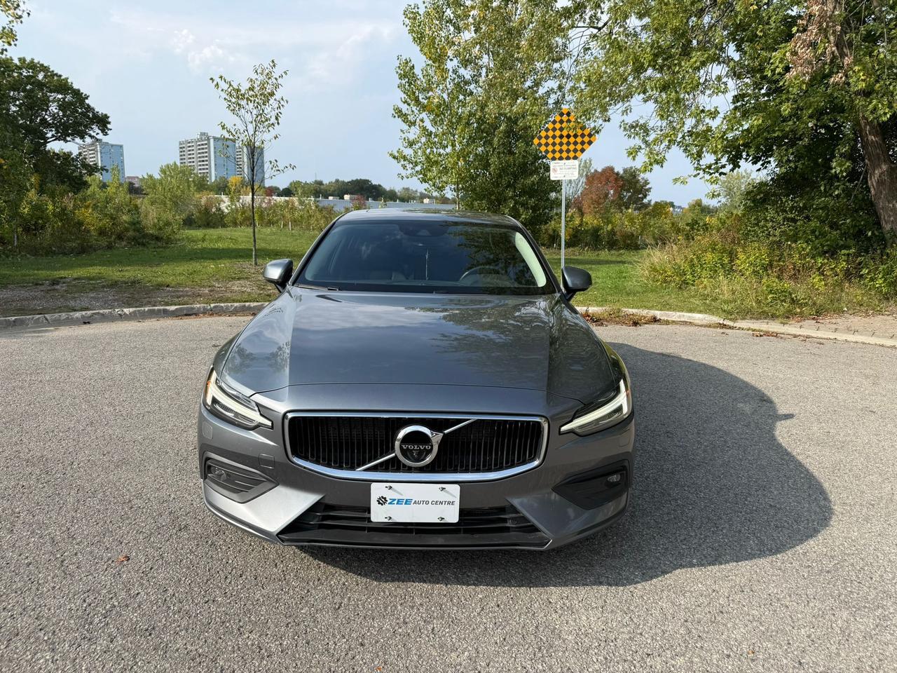 2019 Volvo S60 Momentum - T6 AWD - Apple CarPlay / Android Auto ! Photo0
