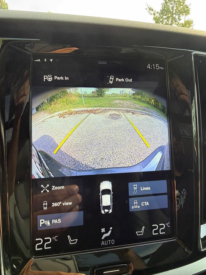 2019 Volvo S60 Momentum - T6 AWD - Apple CarPlay / Android Auto ! Photo