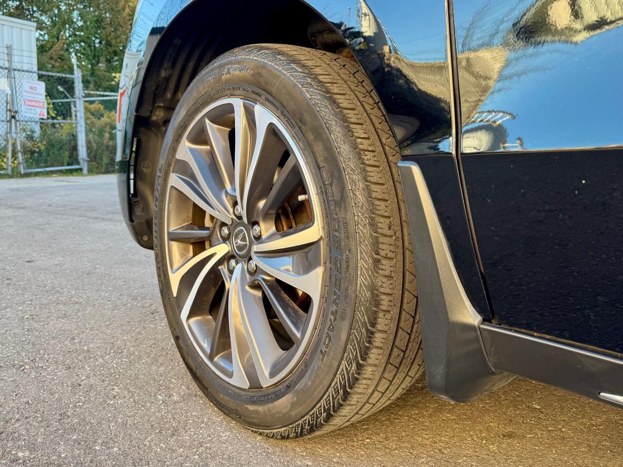 2019 Acura MDX Tech SH-AWD Certified OneOwner NoAccidents MintCon Photo