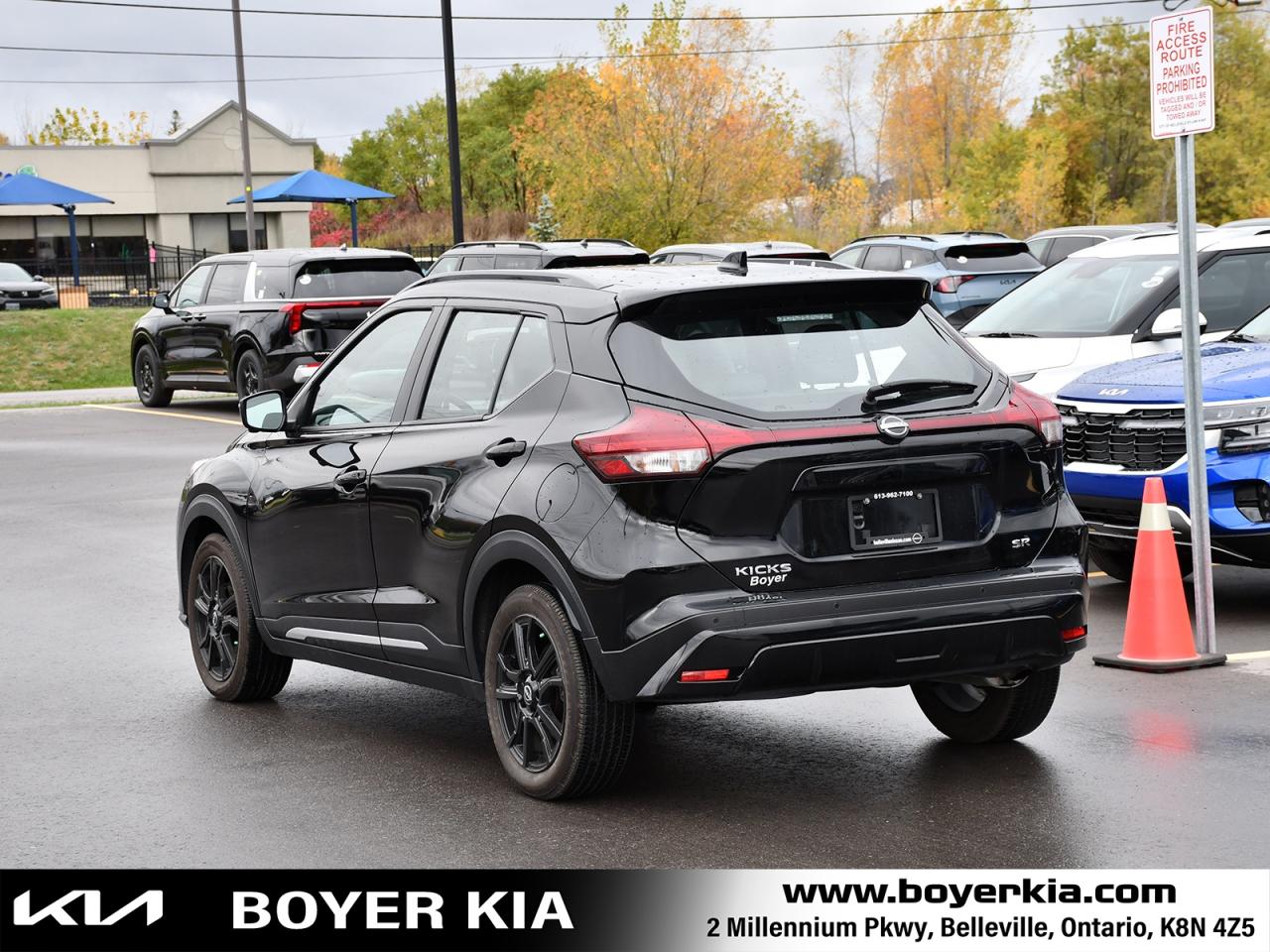 2024 Nissan Kicks SR ONE OWNER / STILL IN FACTORY WARRANTY Photo