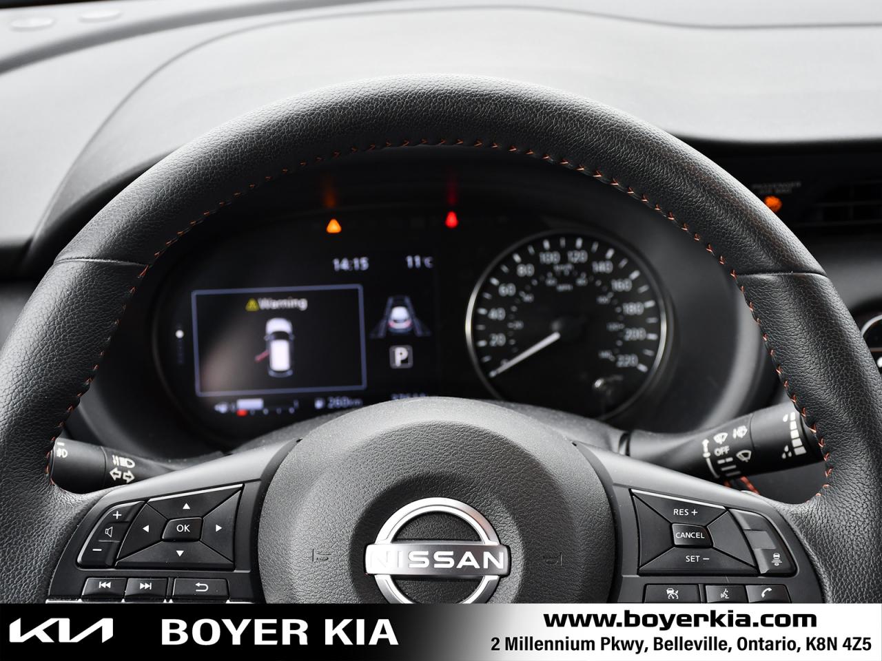 2024 Nissan Kicks SR ONE OWNER / STILL IN FACTORY WARRANTY Photo