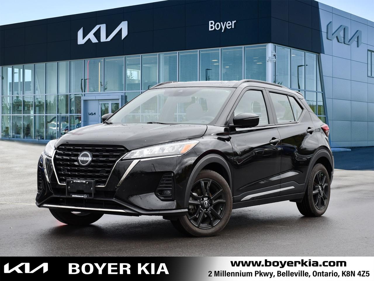 2024 Nissan Kicks SR ONE OWNER / STILL IN FACTORY WARRANTY Photo