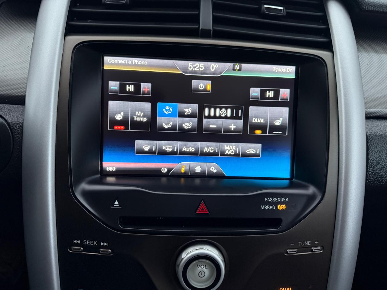 2014 Ford Edge SEL - Photo #15