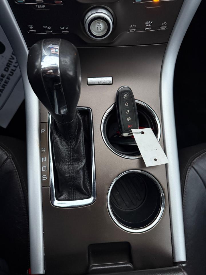 2014 Ford Edge SEL - Photo #17