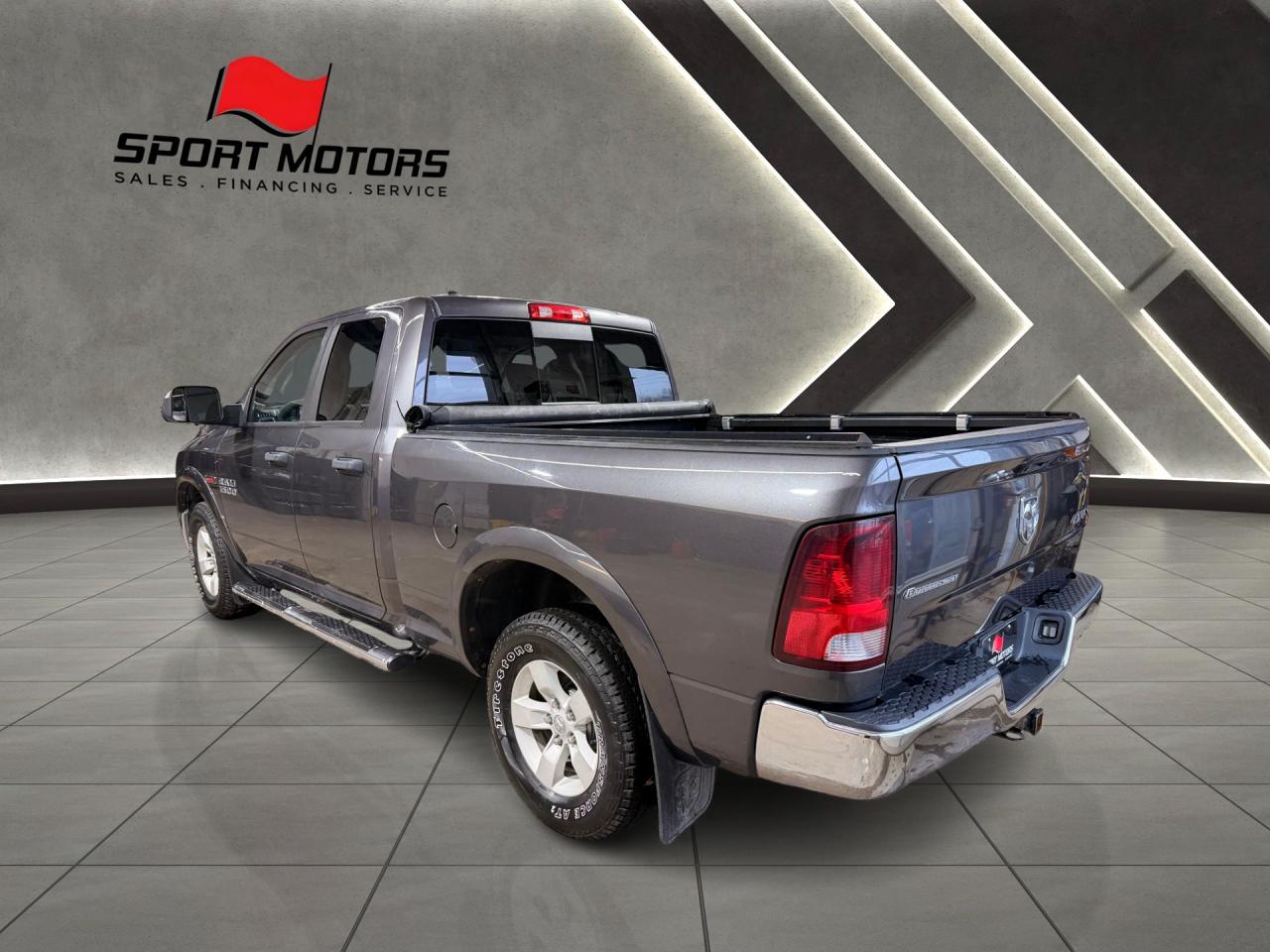 2016 RAM 1500 Outdoorsman Diesel 4x4+Camera+CLEAN CARFAX Photo5