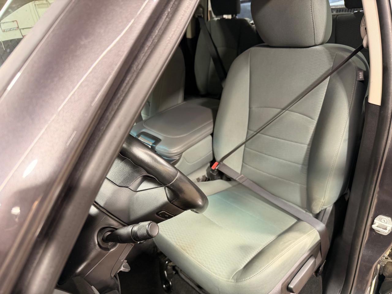 2016 RAM 1500 Outdoorsman Diesel 4x4+Camera+CLEAN CARFAX Photo73