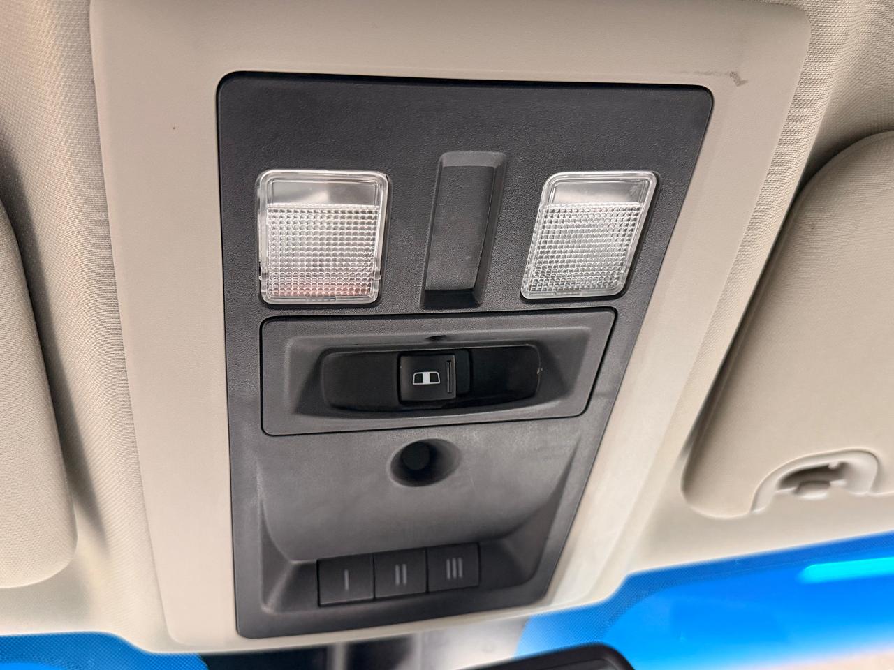 2016 RAM 1500 Outdoorsman Diesel 4x4+Camera+CLEAN CARFAX Photo45