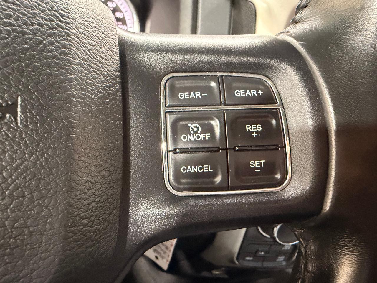 2016 RAM 1500 Outdoorsman Diesel 4x4+Camera+CLEAN CARFAX Photo92