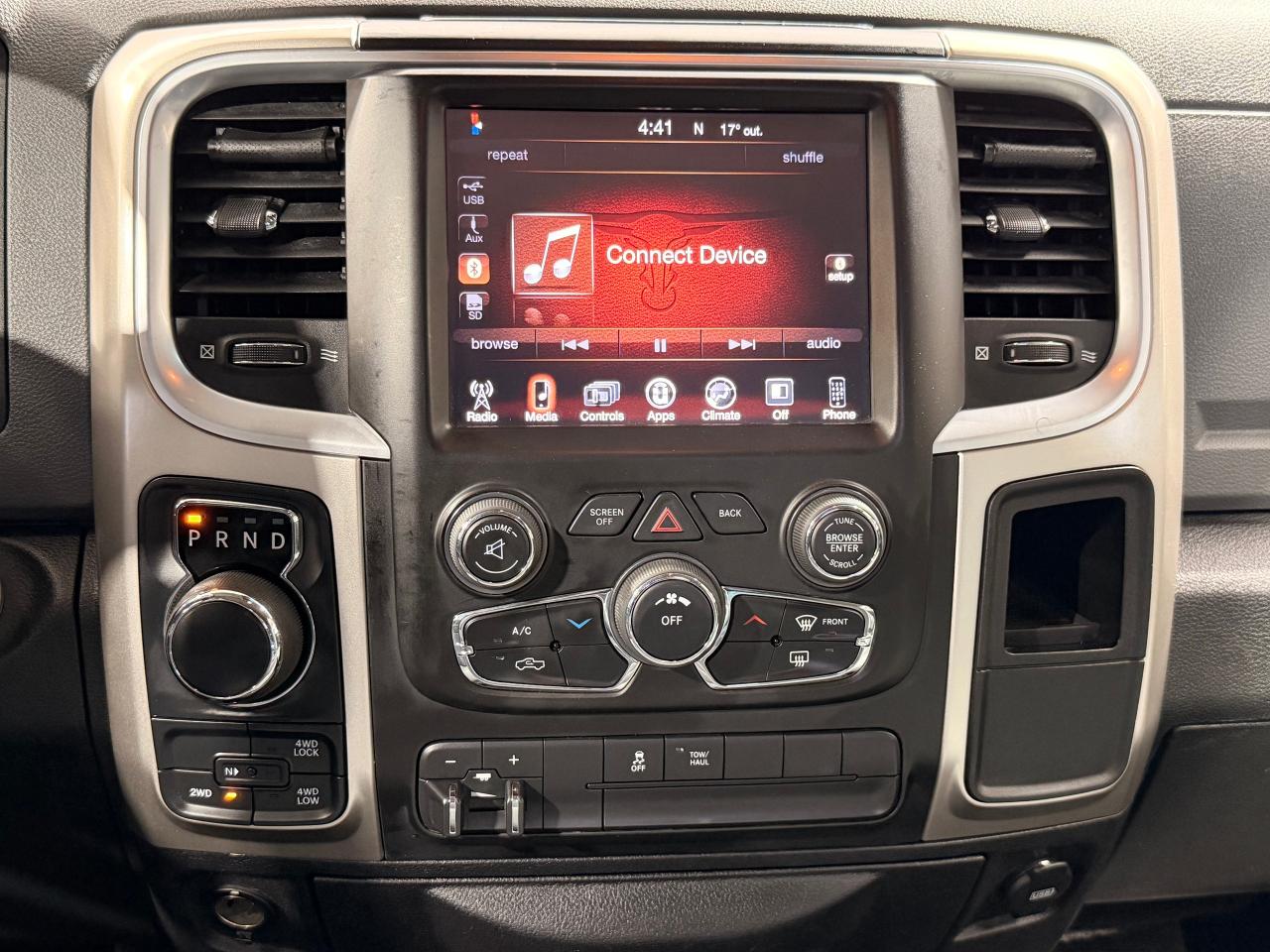 2016 RAM 1500 Outdoorsman Diesel 4x4+Camera+CLEAN CARFAX Photo12