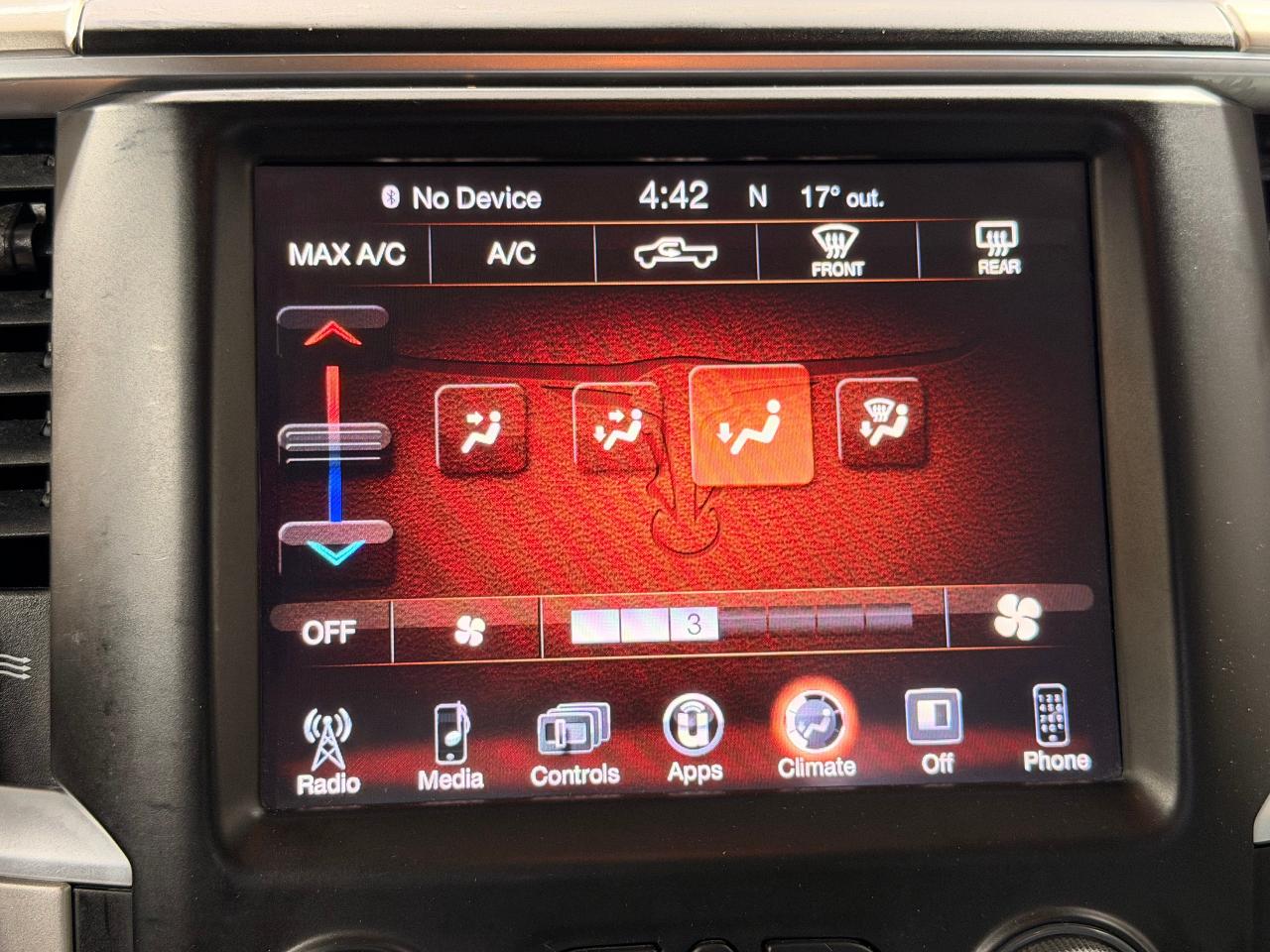 2016 RAM 1500 Outdoorsman Diesel 4x4+Camera+CLEAN CARFAX Photo85