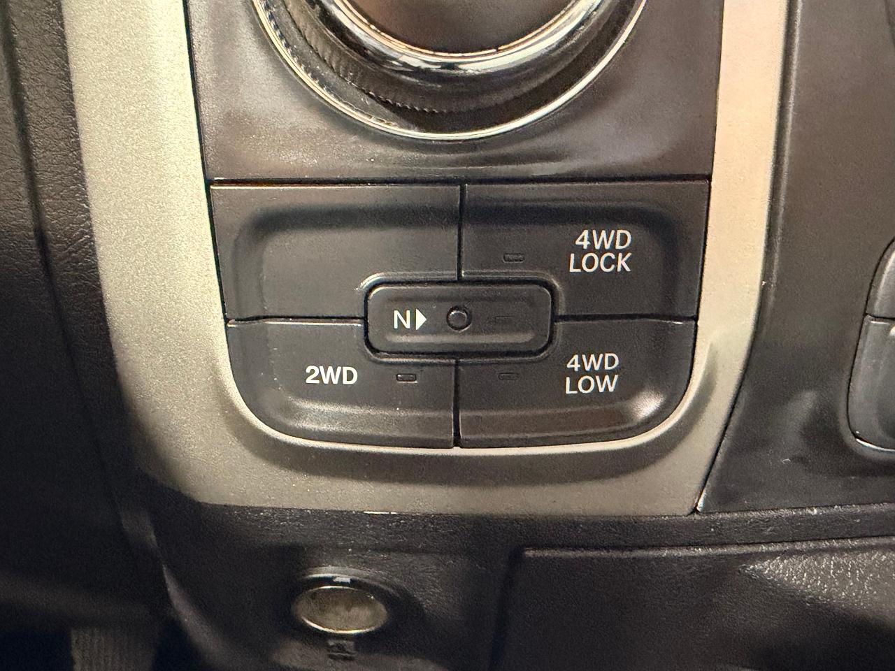 2016 RAM 1500 Outdoorsman Diesel 4x4+Camera+CLEAN CARFAX Photo97