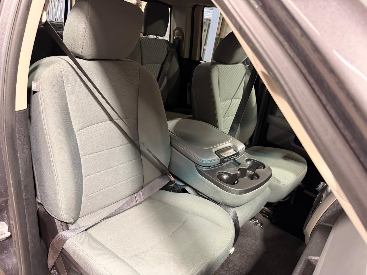 2016 RAM 1500 Outdoorsman Diesel 4x4+Camera+CLEAN CARFAX Photo21