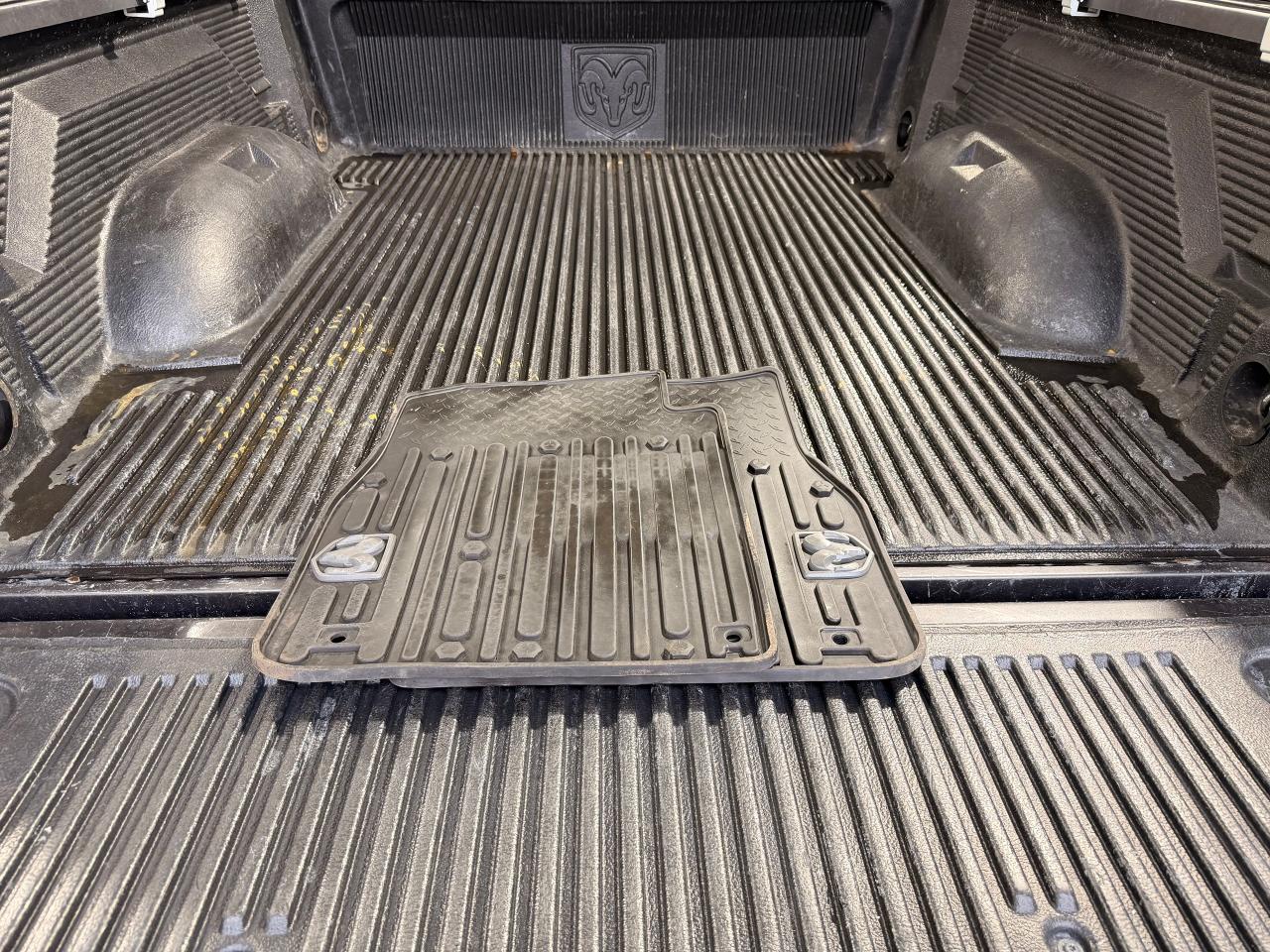 2016 RAM 1500 Outdoorsman Diesel 4x4+Camera+CLEAN CARFAX Photo79