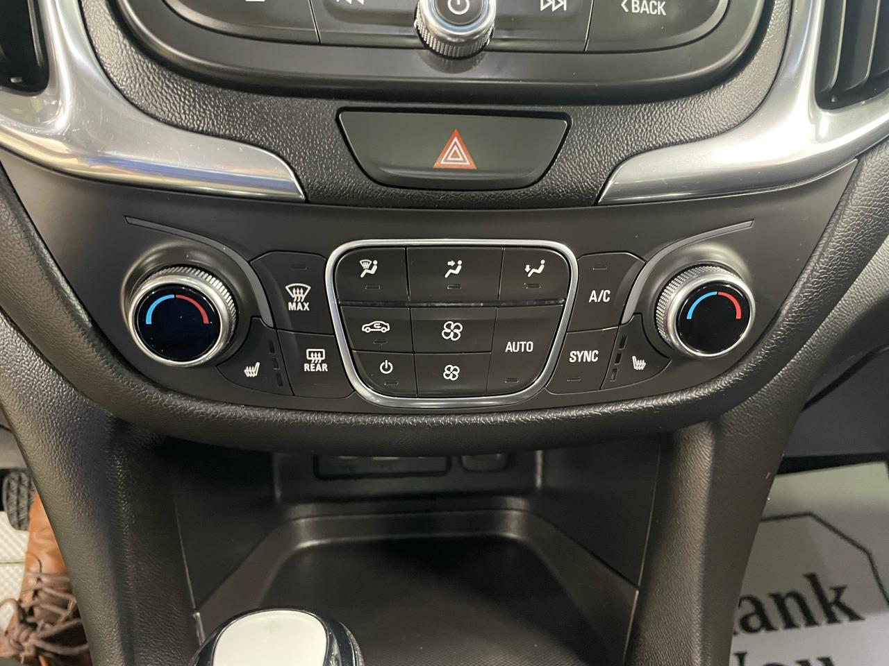 2020 Chevrolet Equinox LT w/1LT | AWD | MEMORY SEATS | REMOTE START Photo