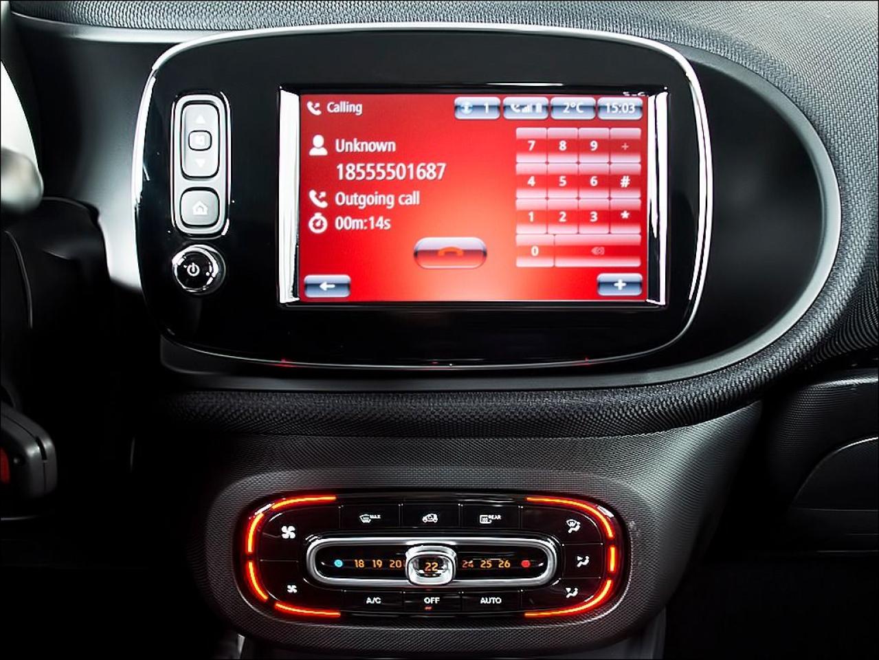 2016 Smart fortwo NAVIGATION | BLUETOOTH | LEATHER | HEATED SEATS Photo