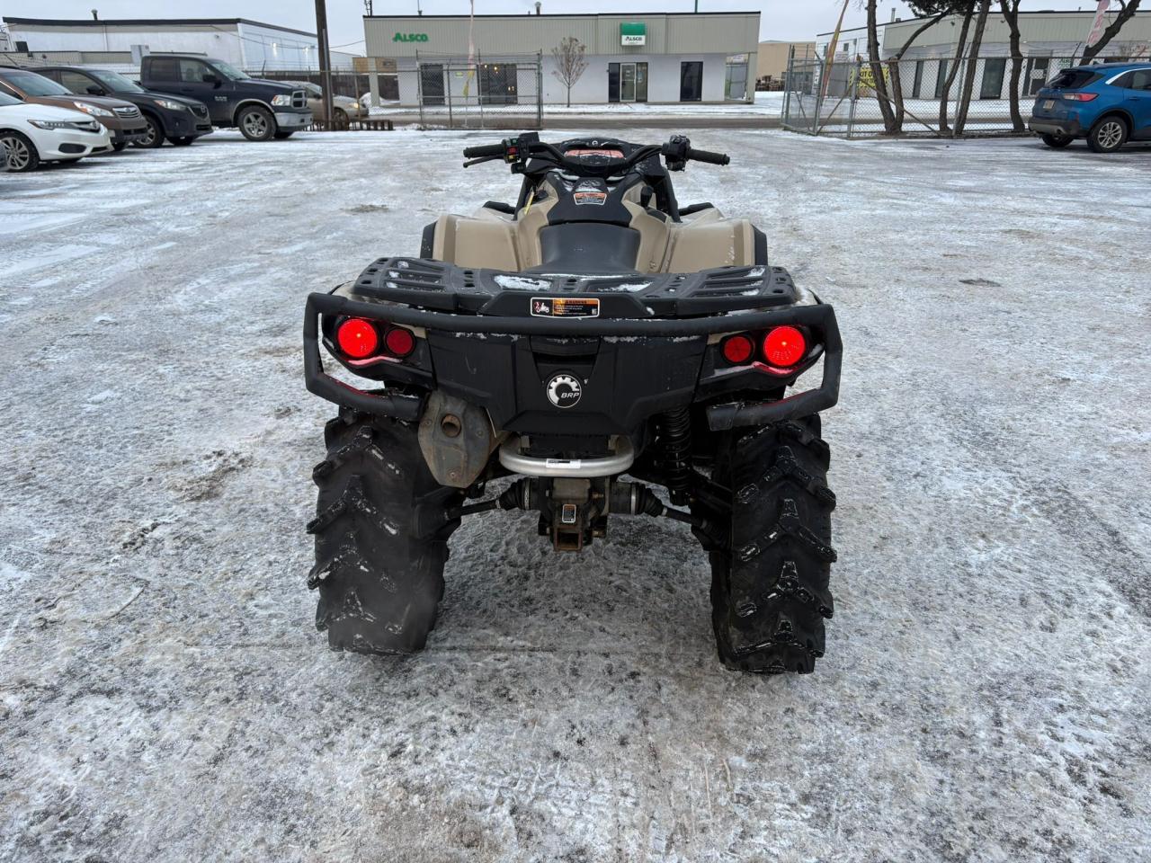 2023 Can-Am Outlander 850 XMR   - Photo #6