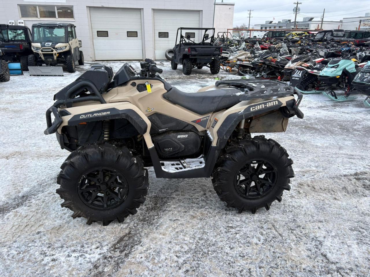2023 Can-Am Outlander 850 XMR   - Photo #8