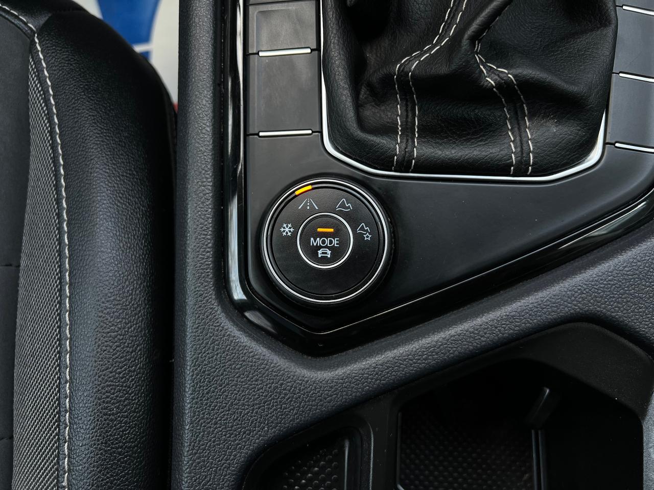 2022 Volkswagen Taos Comfortline 4WD BLINDSPOT HEATED SEATS APPLE CAR Photo