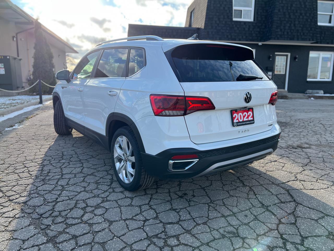 2022 Volkswagen Taos Comfortline 4WD BLINDSPOT HEATED SEATS APPLE CAR Photo