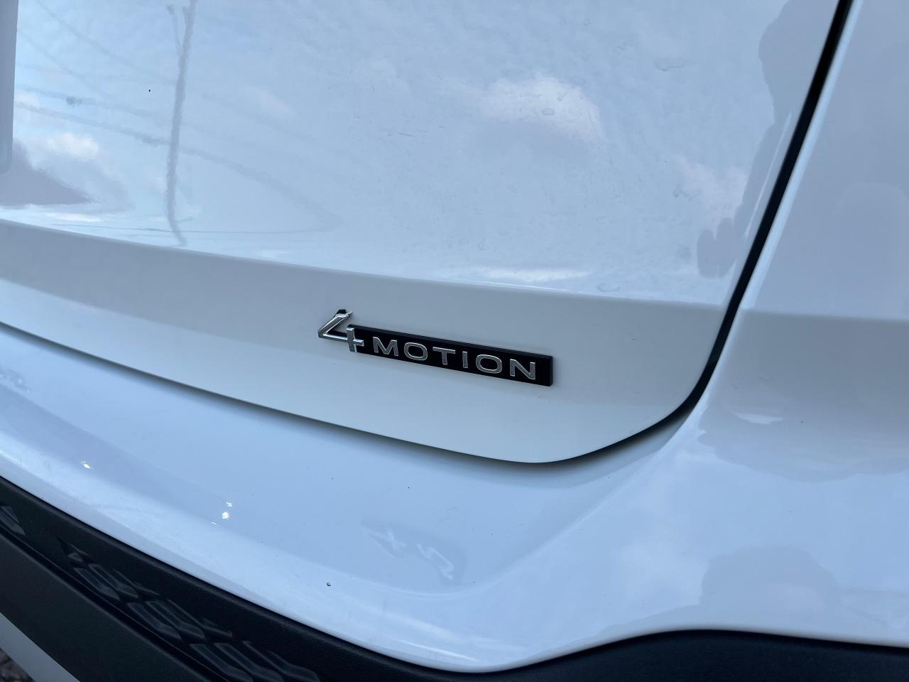 2022 Volkswagen Taos Comfortline 4WD BLINDSPOT HEATED SEATS APPLE CAR Photo