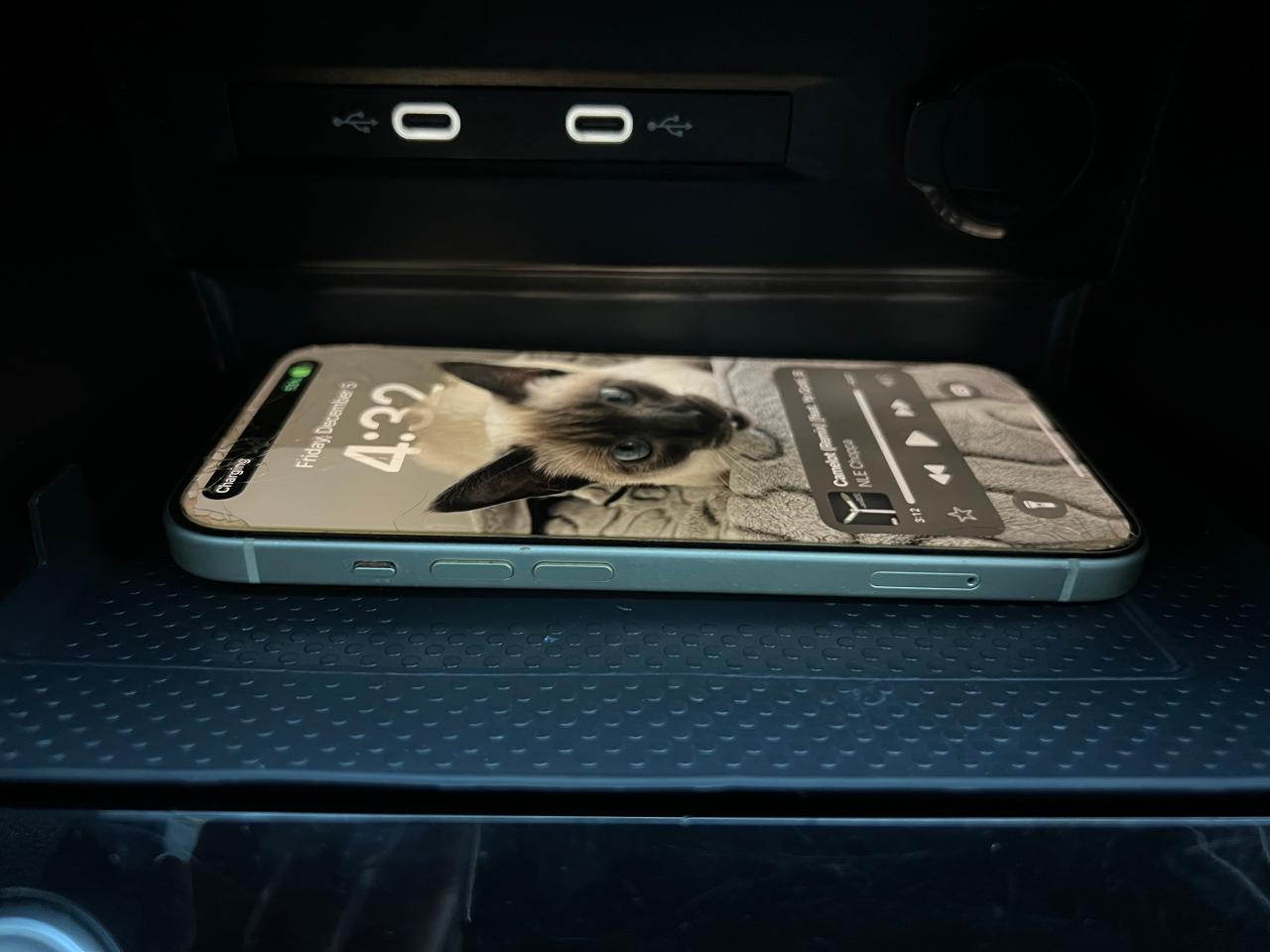 2022 Volkswagen Taos Comfortline 4WD BLINDSPOT HEATED SEATS APPLE CAR Photo