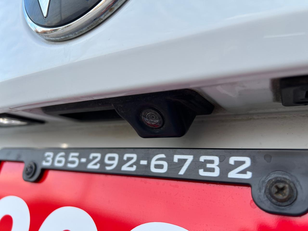 2022 Volkswagen Taos Comfortline 4WD BLINDSPOT HEATED SEATS APPLE CAR Photo