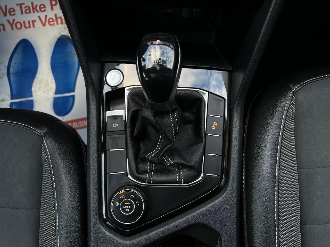 2022 Volkswagen Taos Comfortline 4WD BLINDSPOT HEATED SEATS APPLE CAR Photo