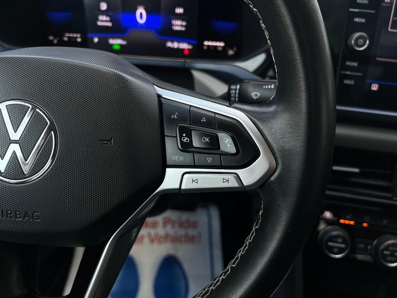 2022 Volkswagen Taos Comfortline 4WD BLINDSPOT HEATED SEATS APPLE CAR Photo