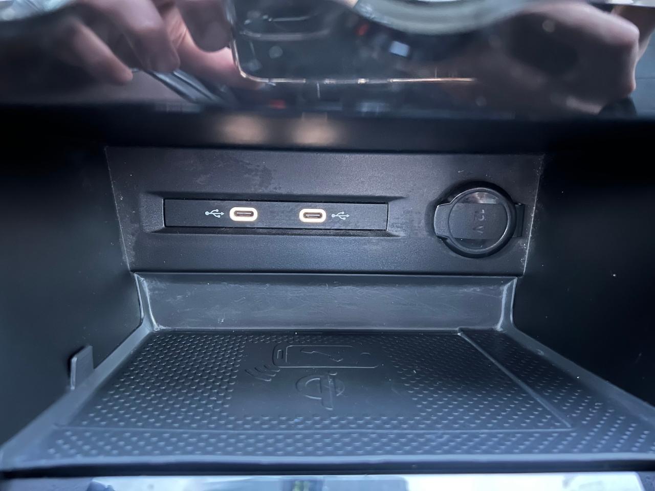 2022 Volkswagen Taos Comfortline 4WD BLINDSPOT HEATED SEATS APPLE CAR Photo