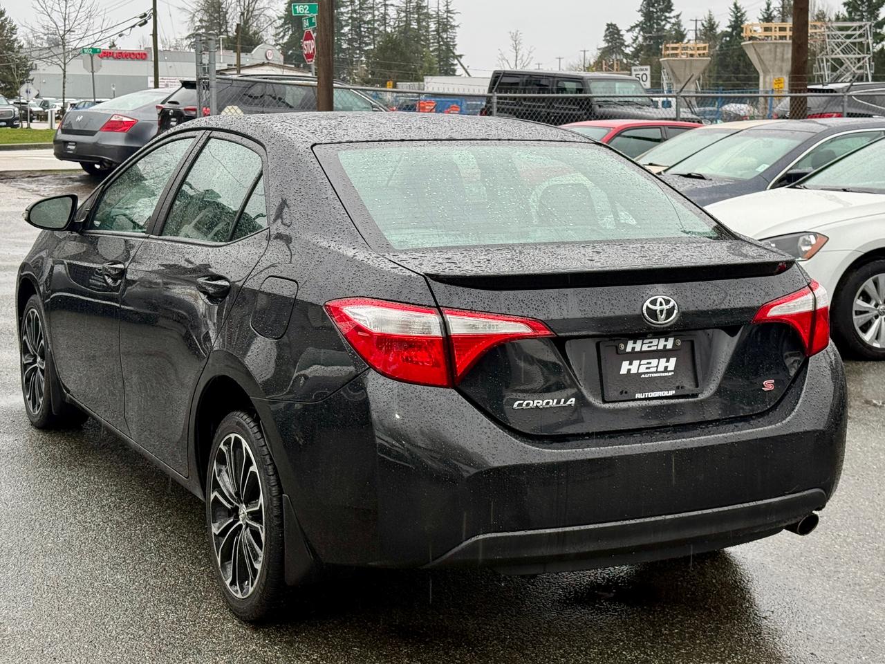 2015 Toyota Corolla S FINANCING AVAILABLE Photo7
