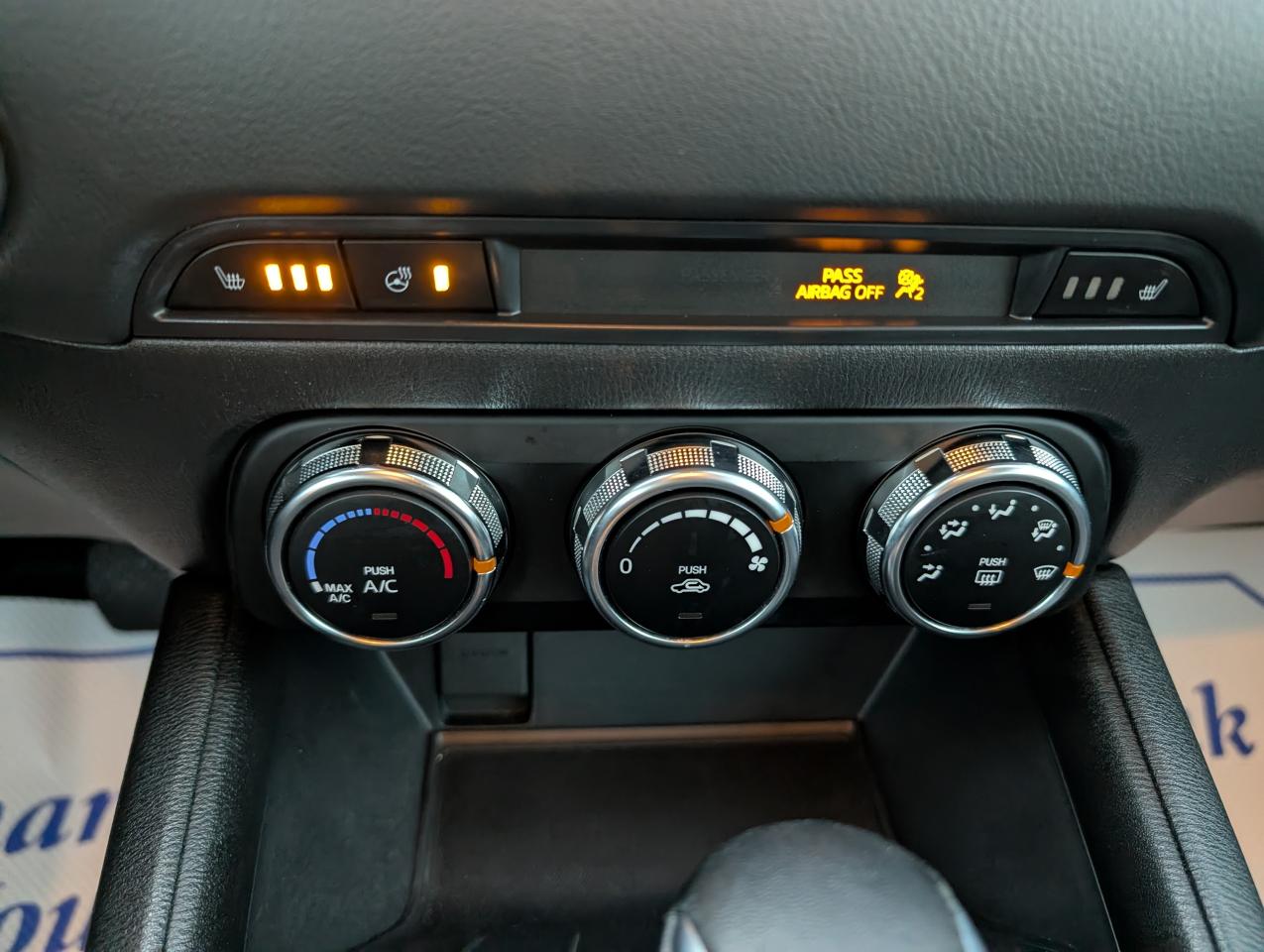 2017 Mazda CX-5 Touring | HEATED SEATS | BLIND SPOT MONITORING - Photo #9