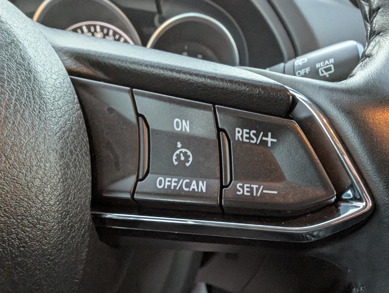 2017 Mazda CX-5 Touring | HEATED SEATS | BLIND SPOT MONITORING - Photo #10