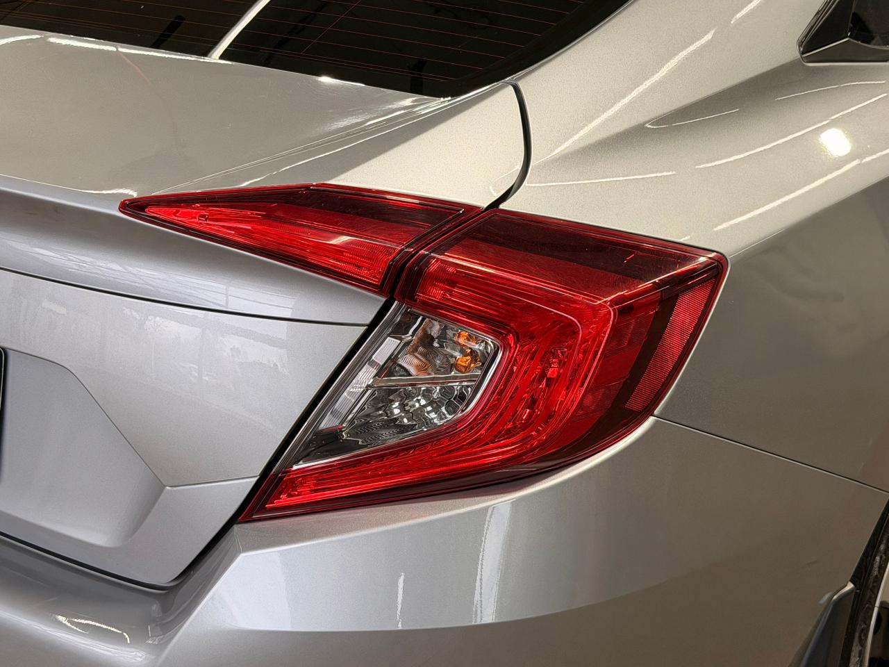 2017 Honda Civic LX+New Tires+Camera+CLEAN CARFAX Photo105