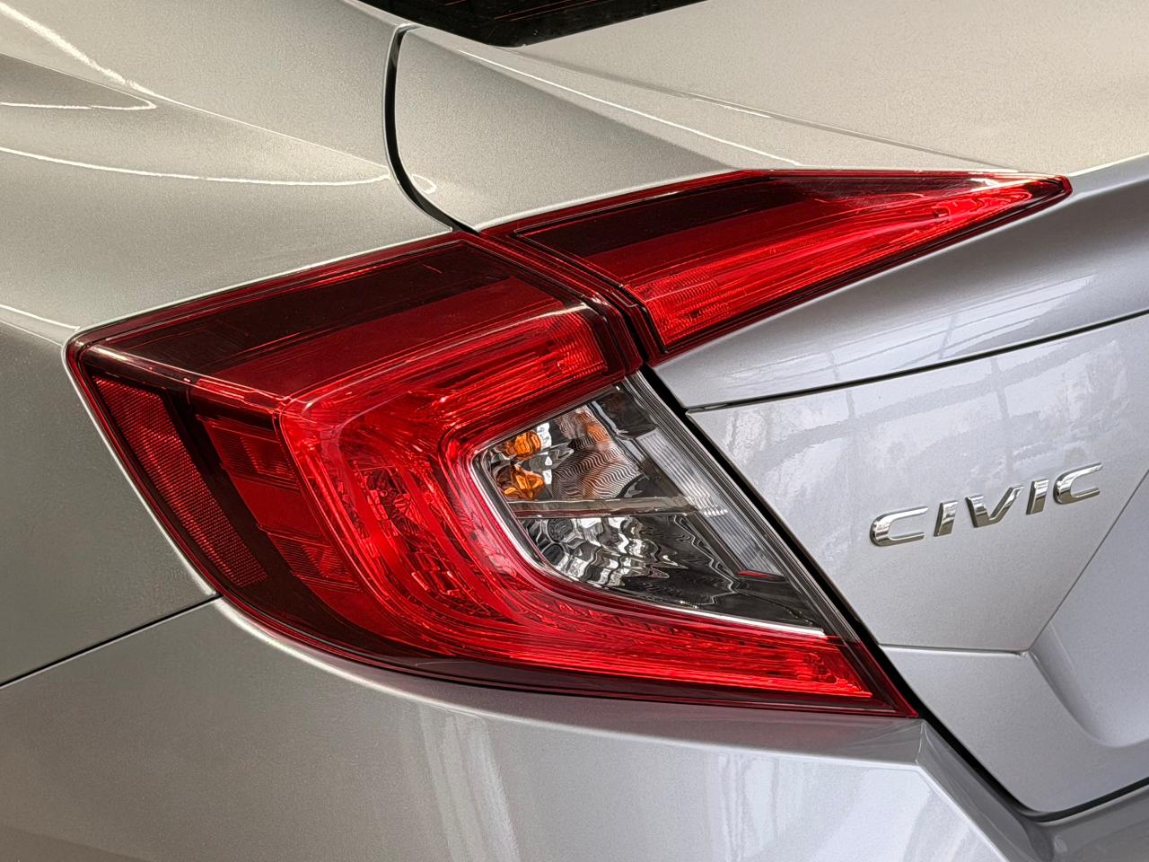 2017 Honda Civic LX+New Tires+Camera+CLEAN CARFAX Photo51