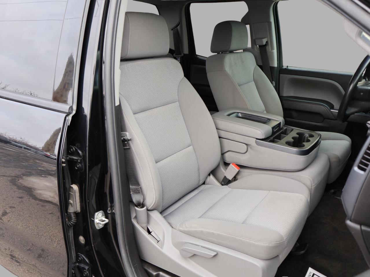 2018 Chevrolet Silverado 1500 V8 LT 4WD CERTIFIED *ACCIDENT FREE* CAMERA BLUETOOTH CRUISE ALLOYS - Photo #18