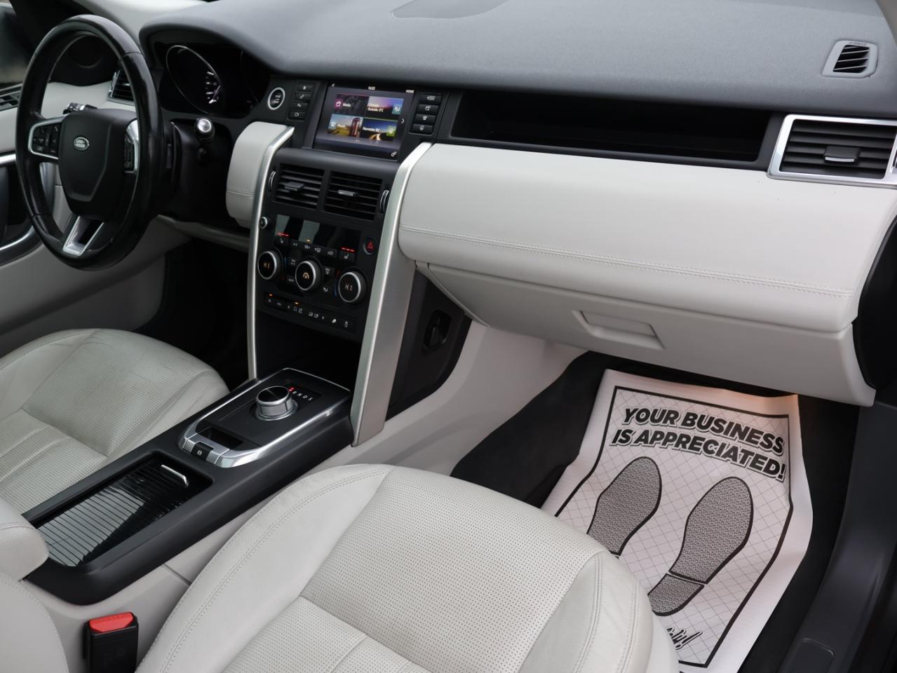 2016 Land Rover Discovery Sport HSE AWD CERTIFIED *ACCIDENT FREE*LAND ROVER MAINTAIN* CAMAERA BLUETOOTH LEATHER HEATED SEATS PANO ROOF CRUISE ALLOYS - Photo #11