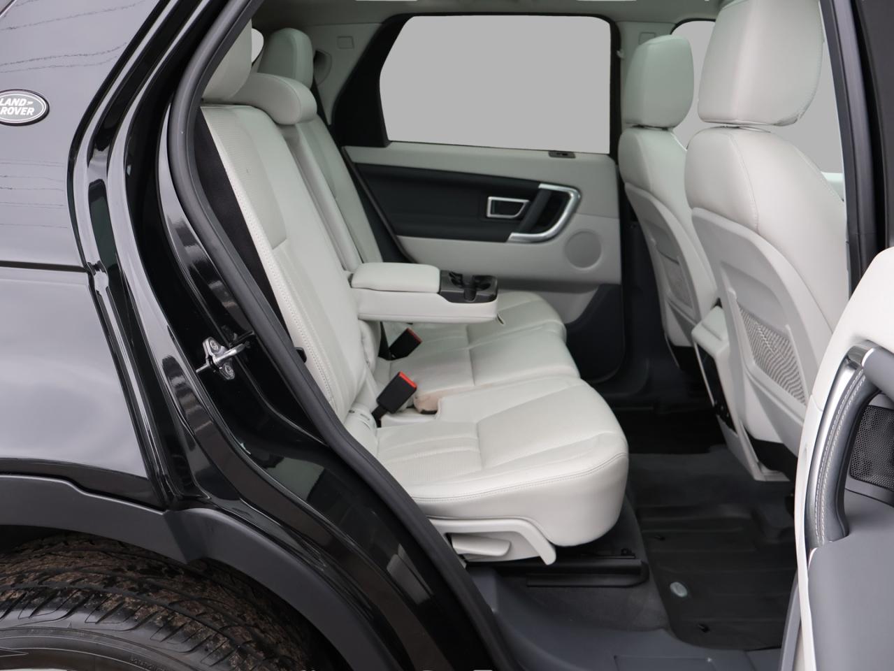 2016 Land Rover Discovery Sport HSE AWD CERTIFIED *ACCIDENT FREE*LAND ROVER MAINTAIN* CAMAERA BLUETOOTH LEATHER HEATED SEATS PANO ROOF CRUISE ALLOYS - Photo #15