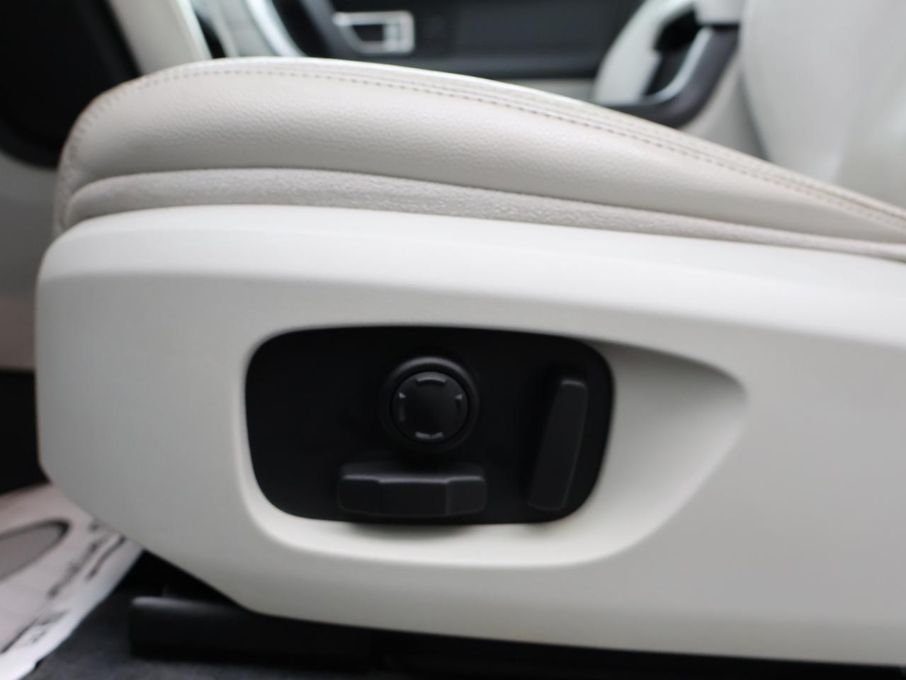 2016 Land Rover Discovery Sport HSE AWD CERTIFIED *ACCIDENT FREE*LAND ROVER MAINTAIN* CAMAERA BLUETOOTH LEATHER HEATED SEATS PANO ROOF CRUISE ALLOYS - Photo #27