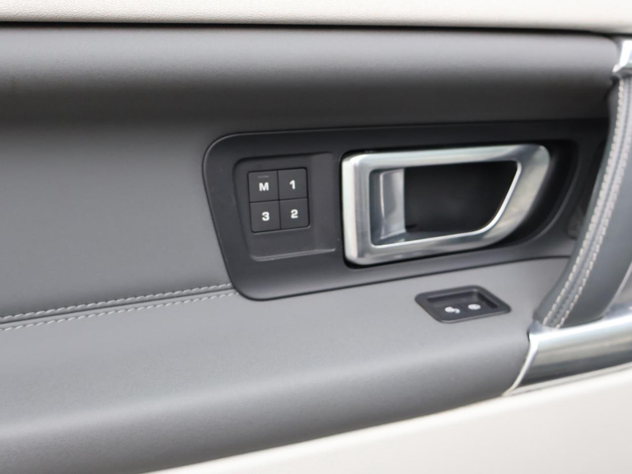 2016 Land Rover Discovery Sport HSE AWD CERTIFIED *ACCIDENT FREE*LAND ROVER MAINTAIN* CAMAERA BLUETOOTH LEATHER HEATED SEATS PANO ROOF CRUISE ALLOYS - Photo #26